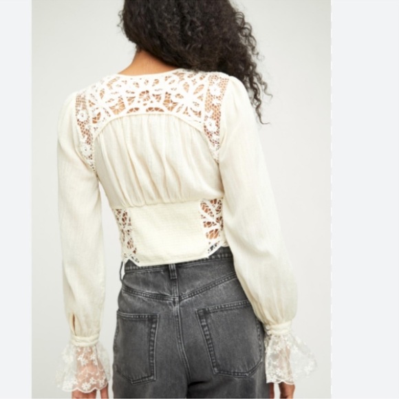 ❌NWT FREE PEOPLE SORELLE CROCHET LACE
CROP TOP XS - Picture 6 of 11